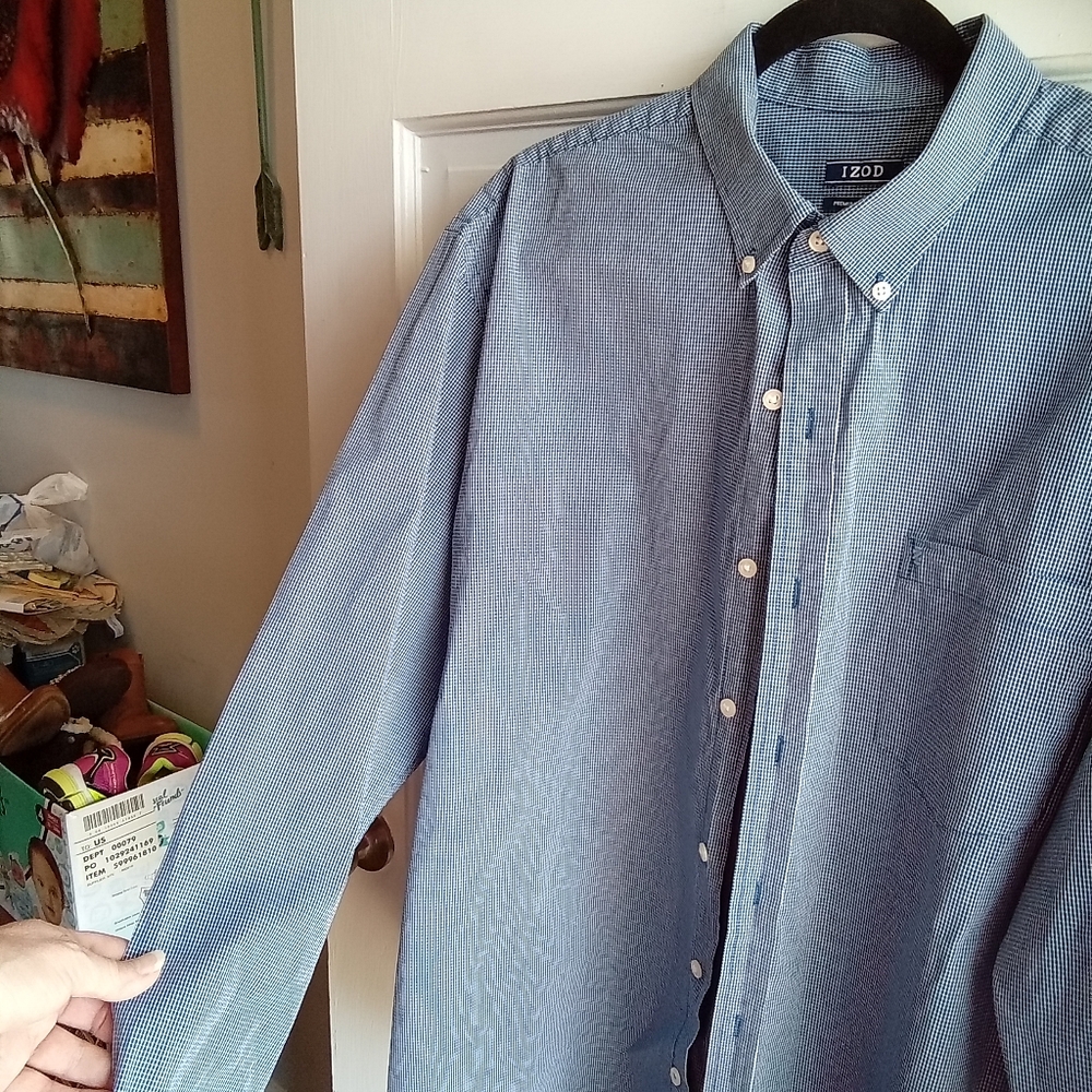 IZOD Men's Blue and White Button Down Collard Dress Shirt L